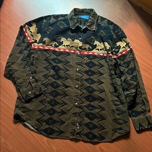 Natural Reflections Brown western horses‎ AOP Camouflage boxy shirt size L